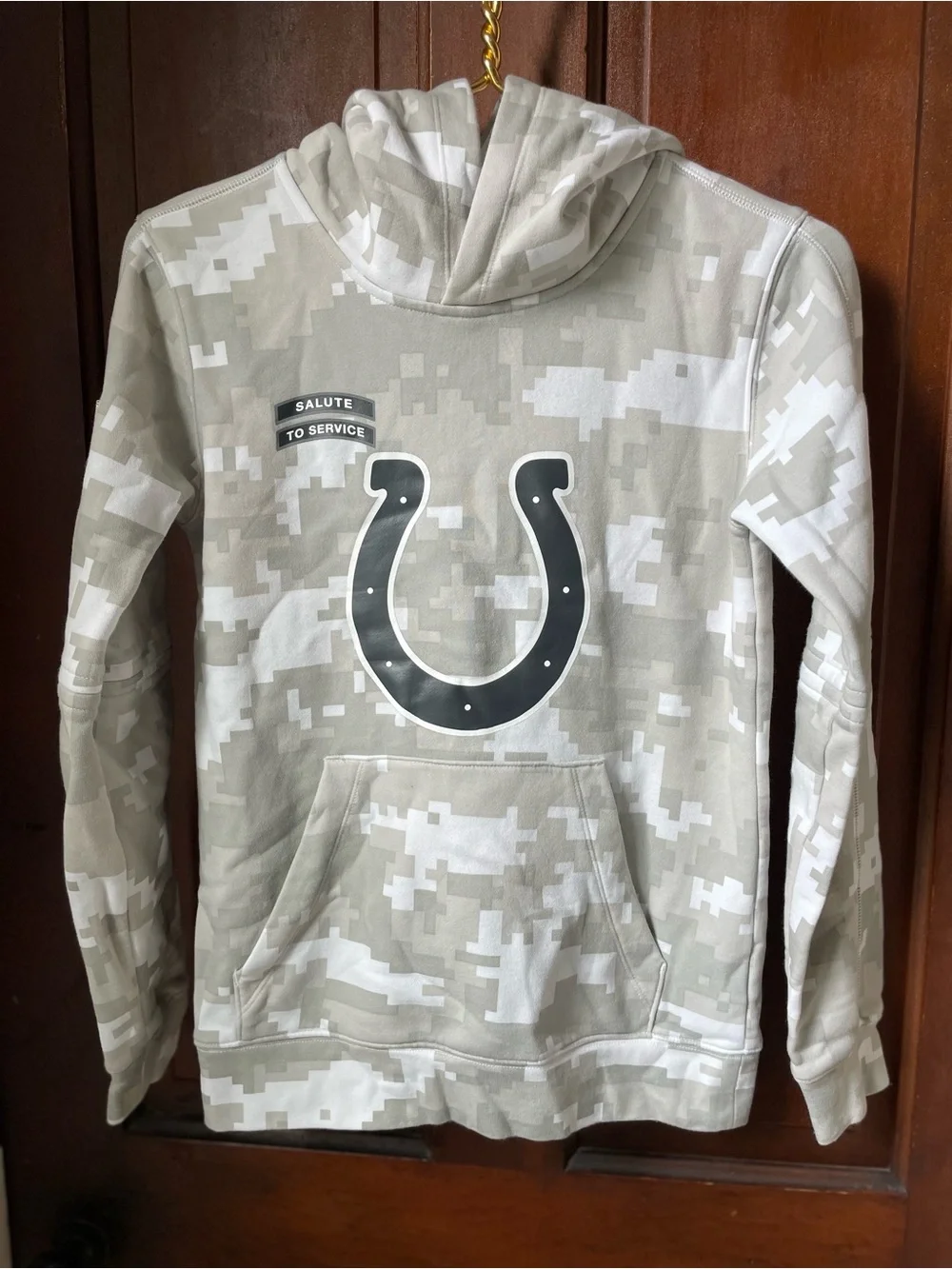 Nike boys medium Indianapolis Colts Salute to Service hoodie